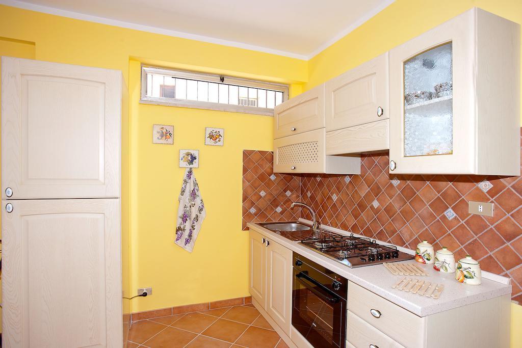 Polifemo Apartamento Letoianni Exterior foto